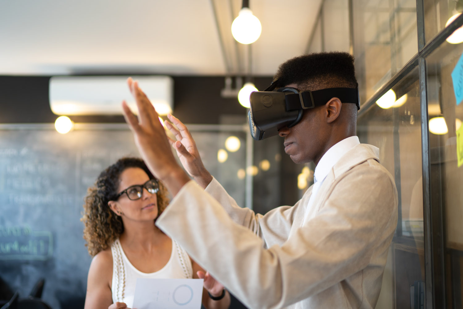 Business people thinking about ideas using virtual reality simulator